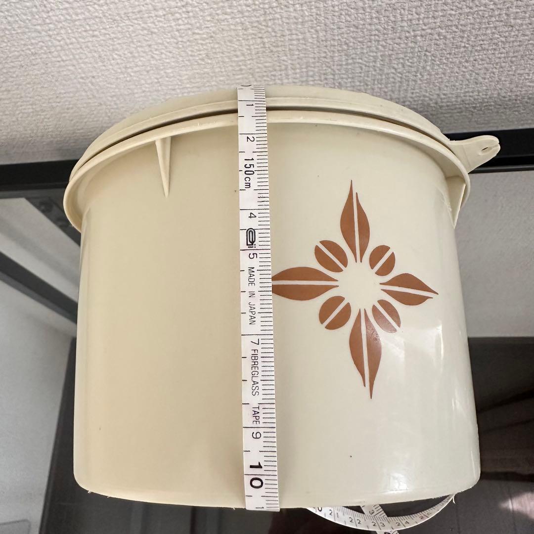 Tupperware タッパーウエア 4種 6個