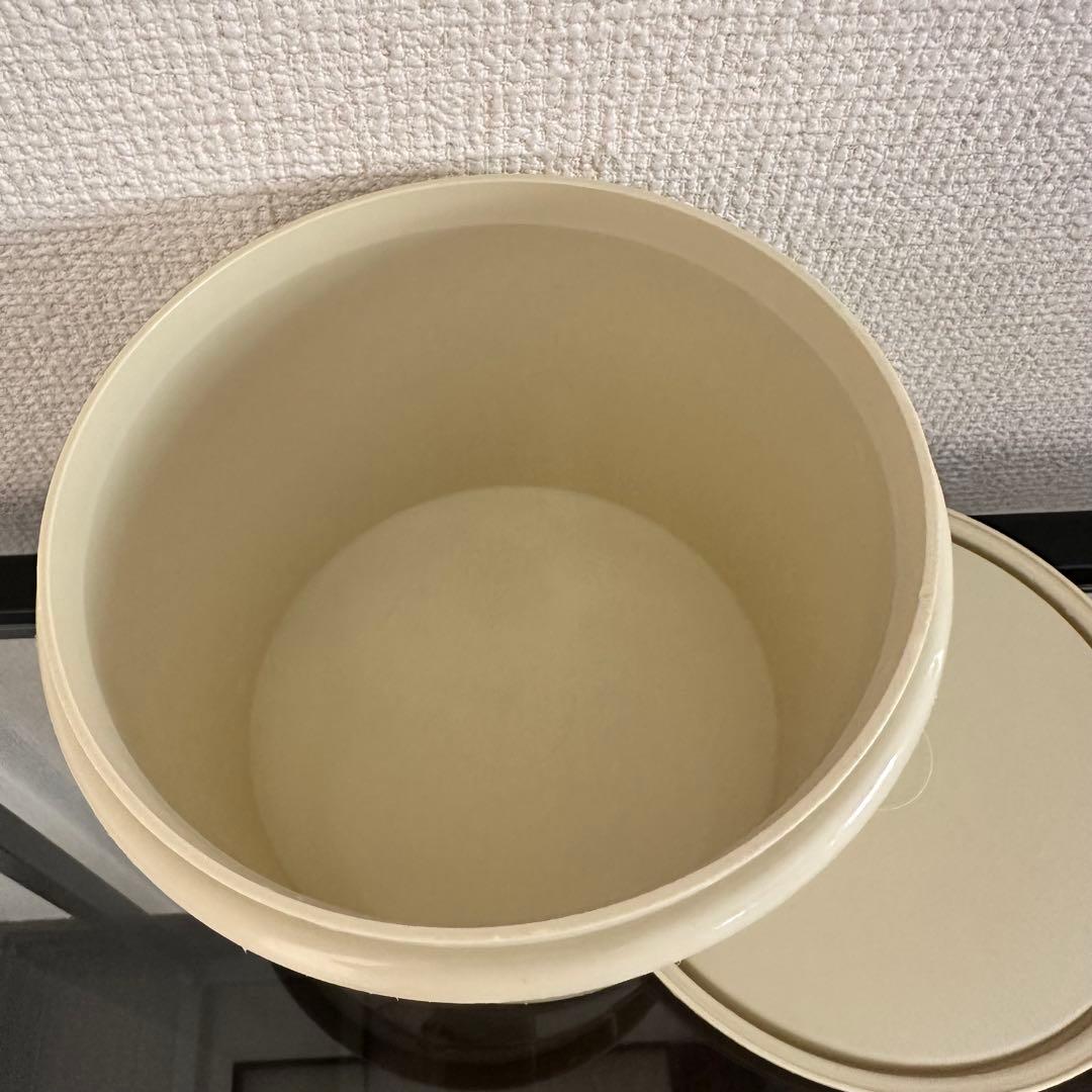 Tupperware タッパーウエア 4種 6個