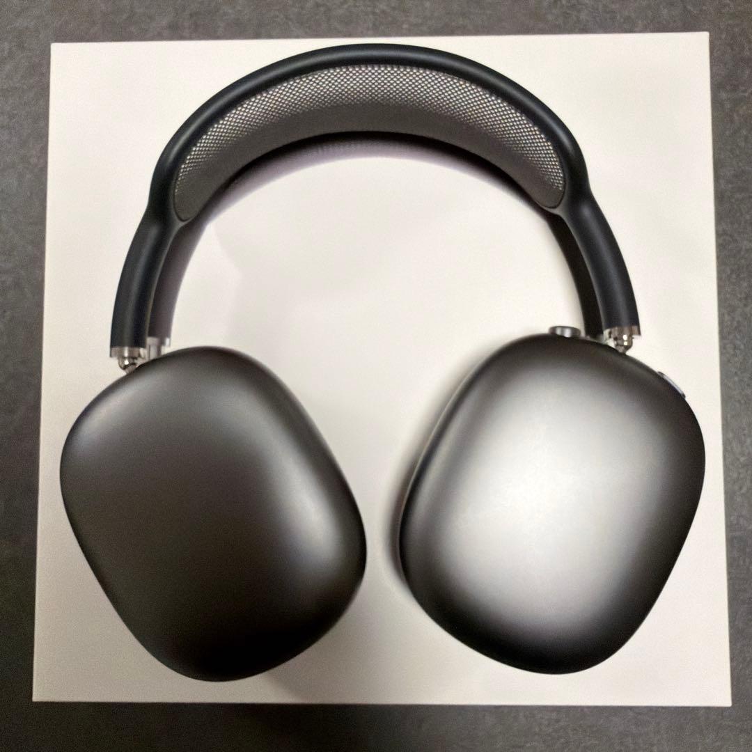 ヘッドホン AirPods Max
