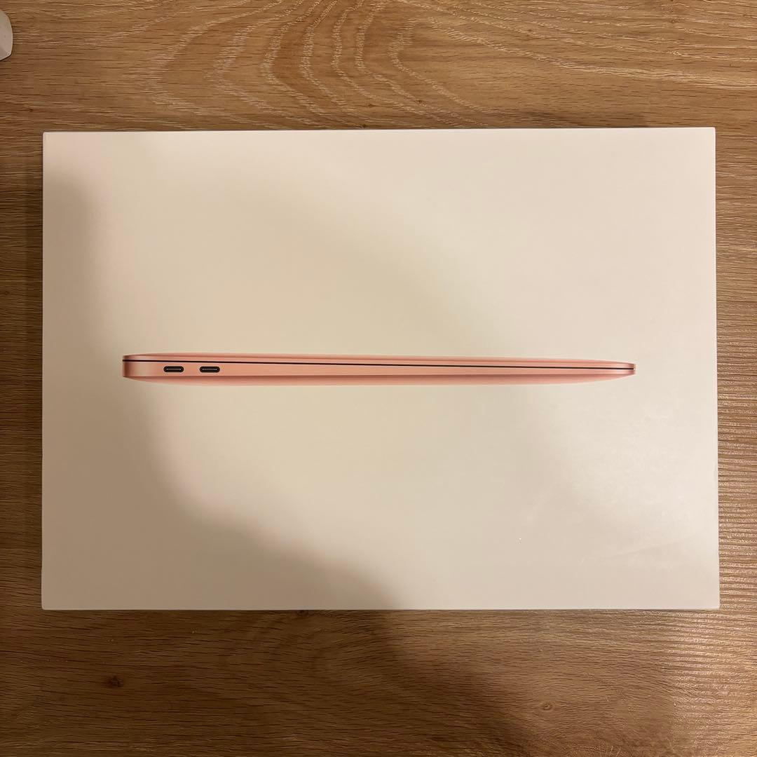 MacBook Air M1 ゴールド