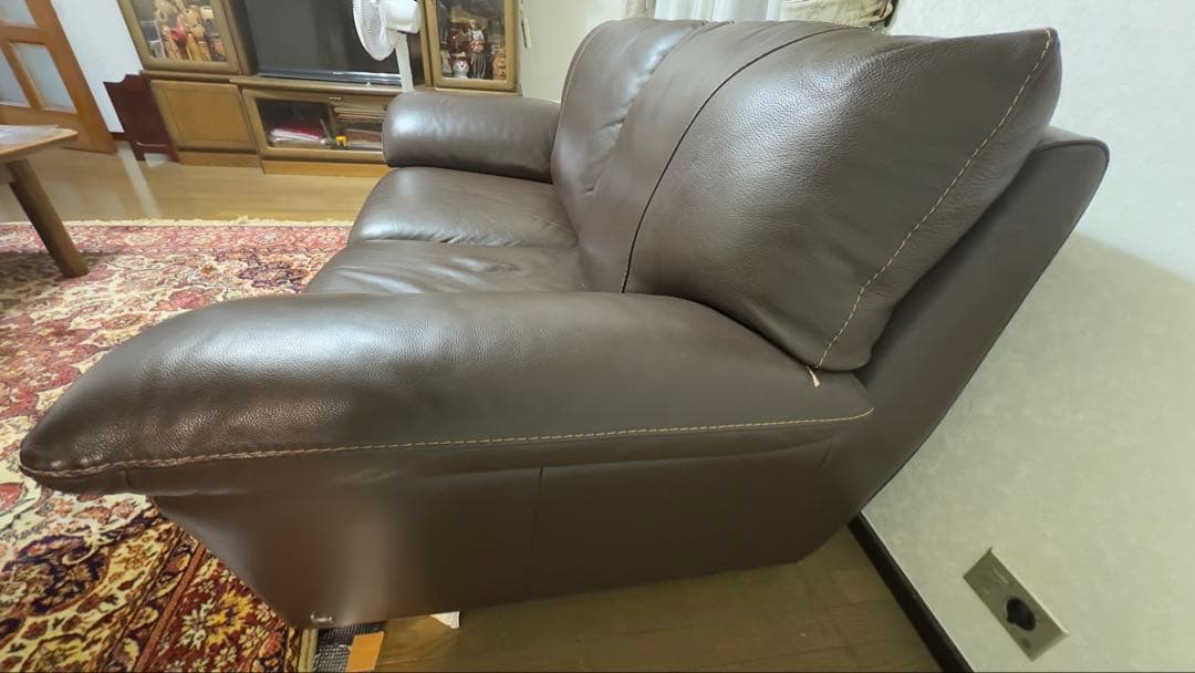 イタリア　ニコレッティ社製　2人掛けソファー②
