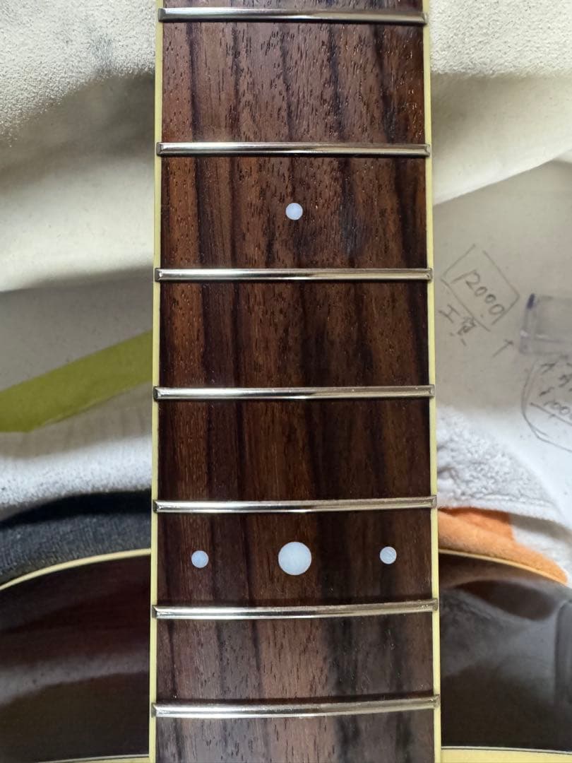 調整済み超低弦高の牛骨サドルヤマハll6ARE‼️エレアコ仕様‼️