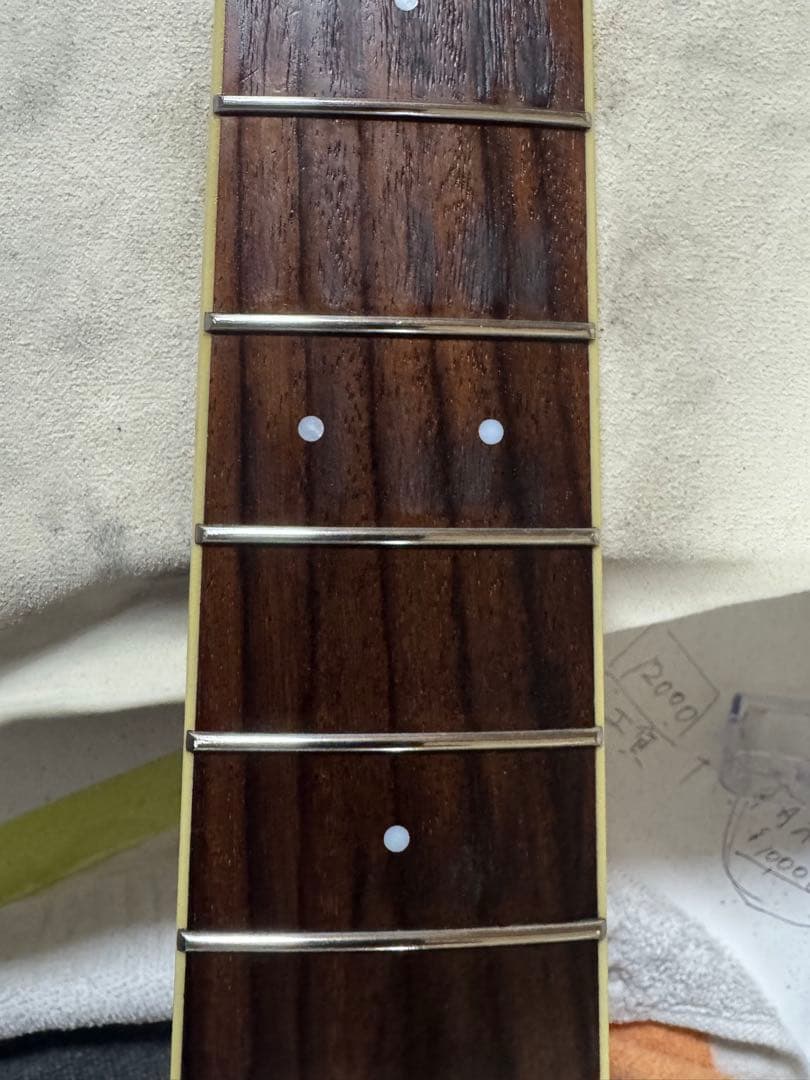 調整済み超低弦高の牛骨サドルヤマハll6ARE‼️エレアコ仕様‼️