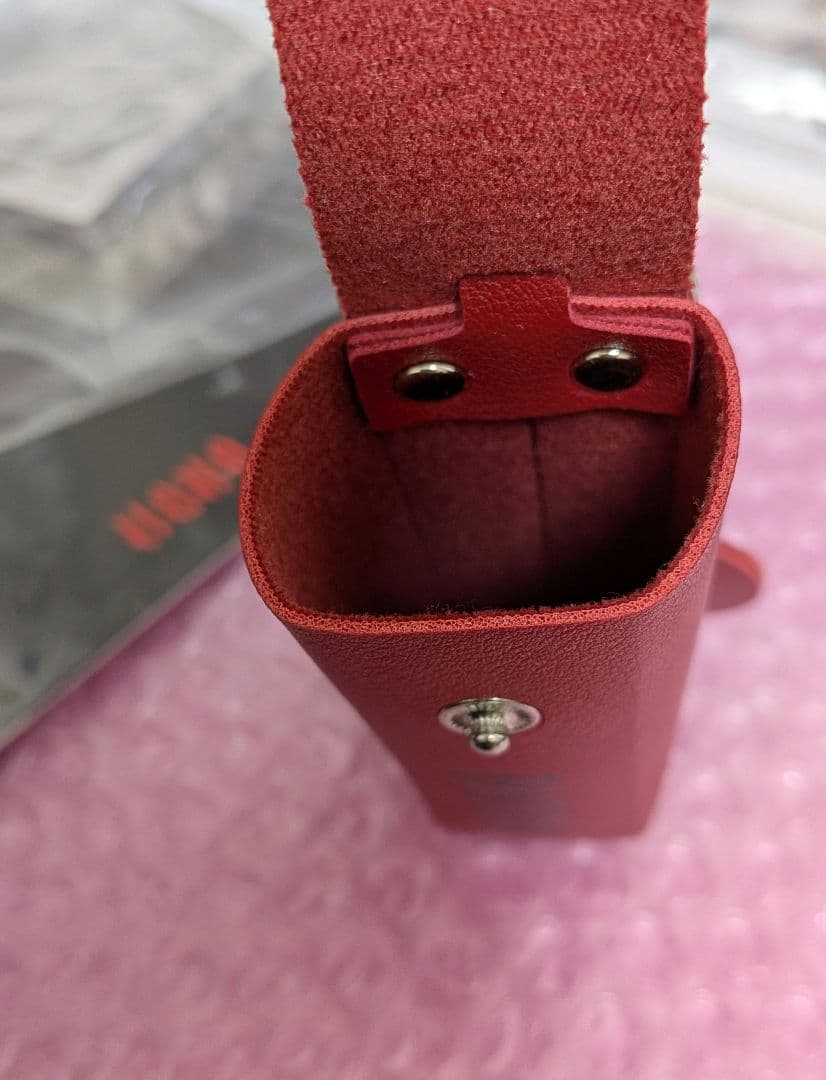 HANA　ロゴキーホルダー　リップケース　ブレスレットのセット