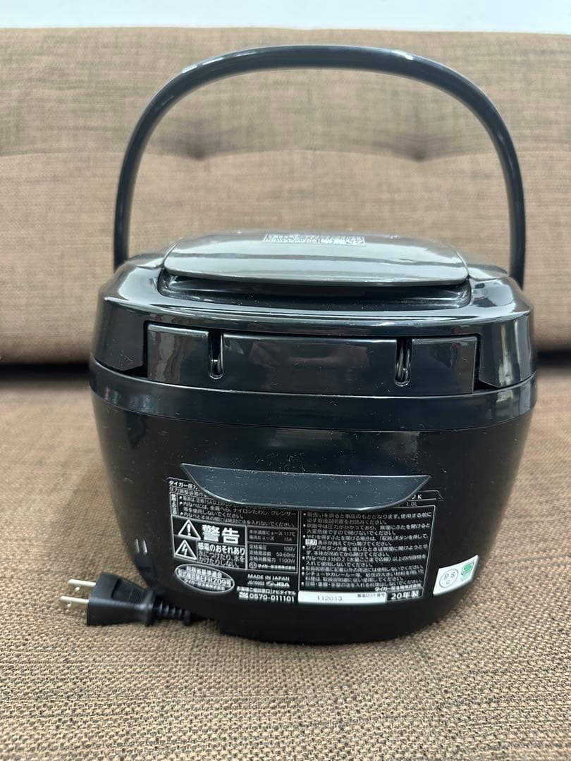 ⑤ タイガー IHジャーJPK-H100炊飯器 5.5合炊き 　2020年製