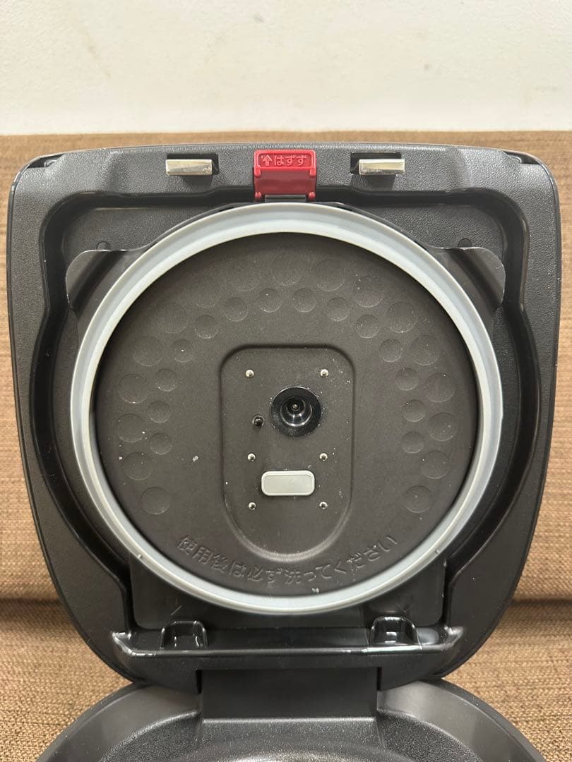 ⑤ タイガー IHジャーJPK-H100炊飯器 5.5合炊き 　2020年製