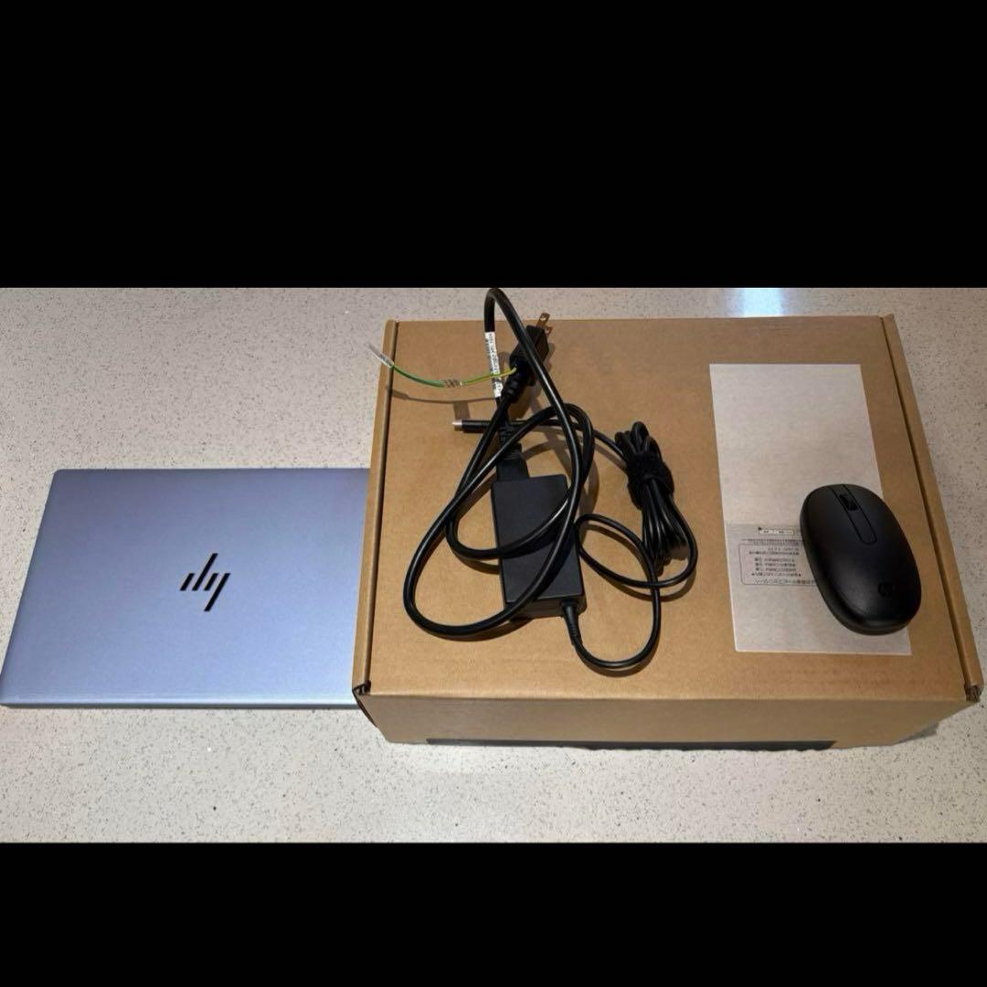 【美品】HP Pavilion Aero 13/16GB/512GBスカイブルー