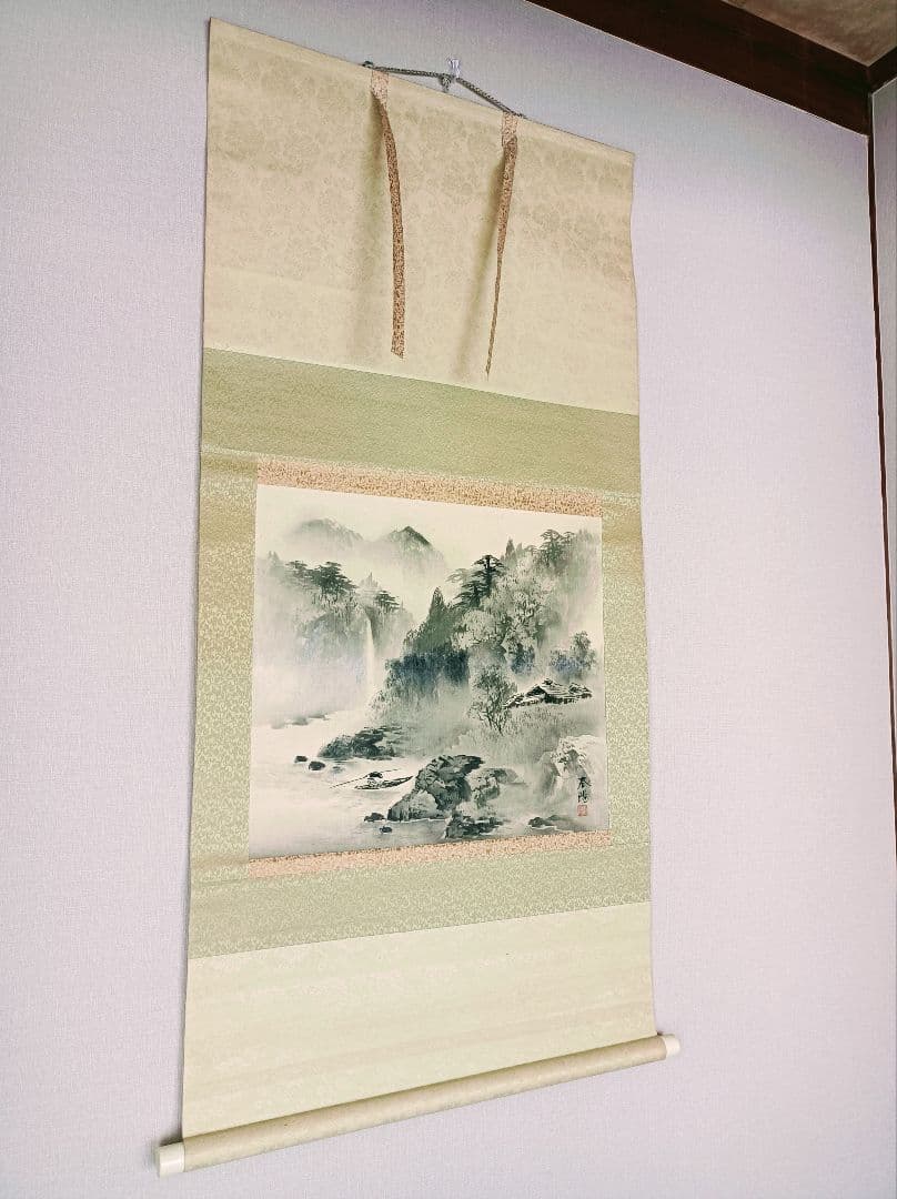 軸 開運 おもてなし 絵 龍神 金運 滝 山水 魚 中国 風水 美術 インテリア