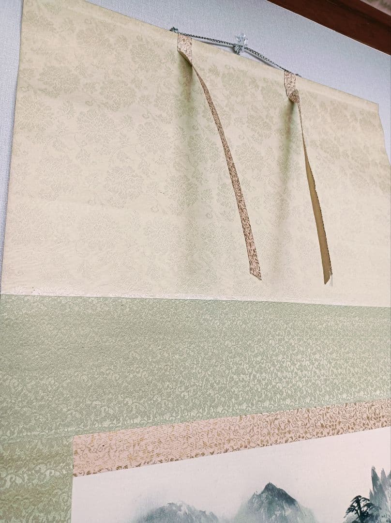 軸 開運 おもてなし 絵 龍神 金運 滝 山水 魚 中国 風水 美術 インテリア