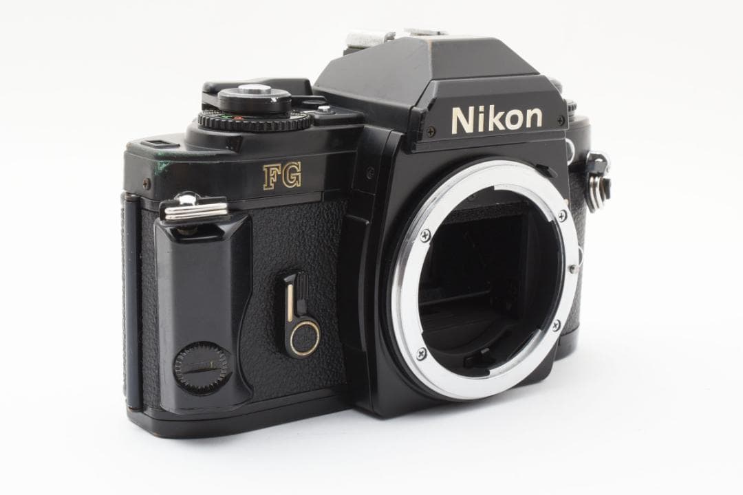 美品 NIKON FG ブラック　フィルムカメラ　モルト新品交換済 B756