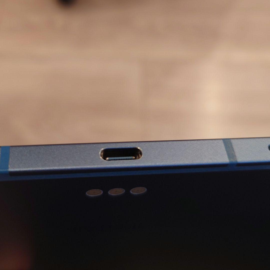 iPad Air第五世代ブルー64GB セルラー 美品純正ケース付き apple