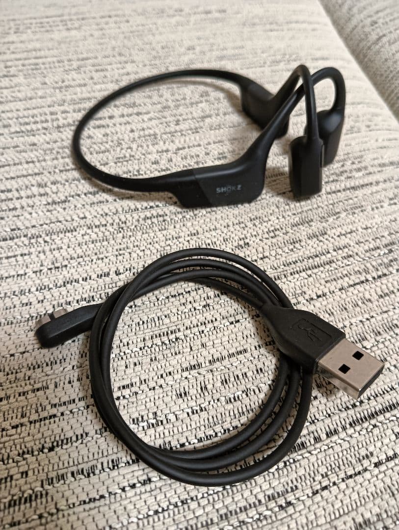 SHOKZ OpenRun S803 充電ケーブル付き