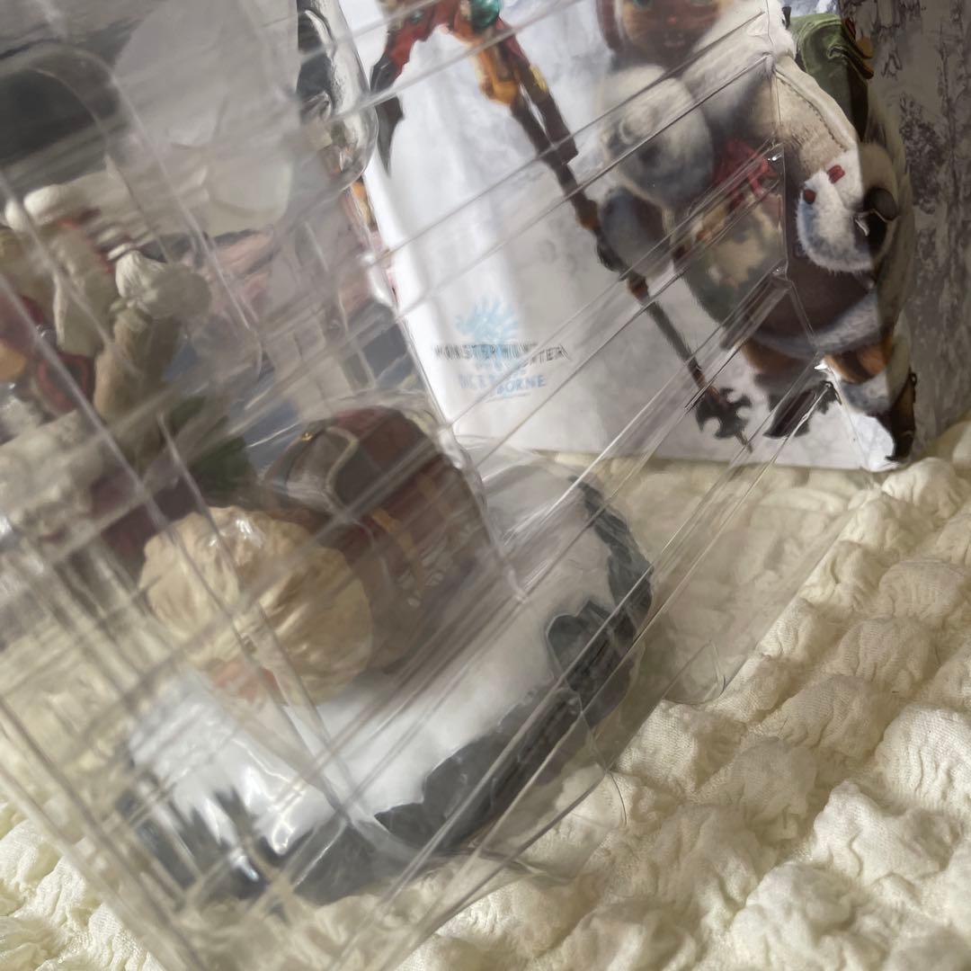 値下中 モンスターハンターワールド アイスボーン オトモアイルー マルチスタンド