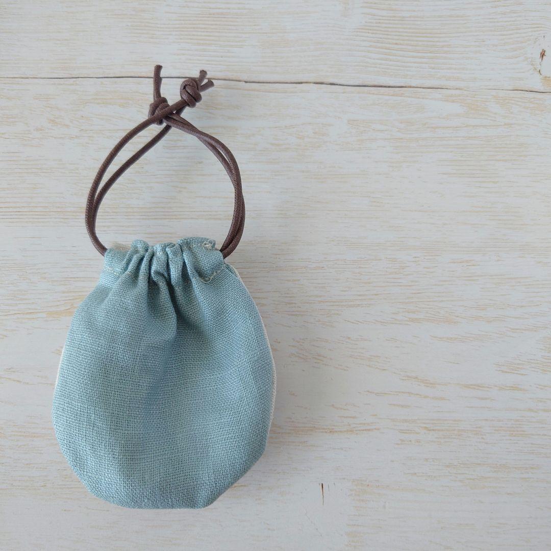 ちっちゃな巾着サシェ/詰替えタイプ【りす君の冬】