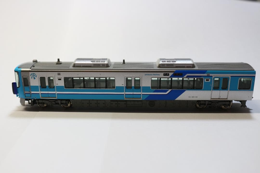 KATO 10-1509 IRいしかわ鉄道521系 藍系