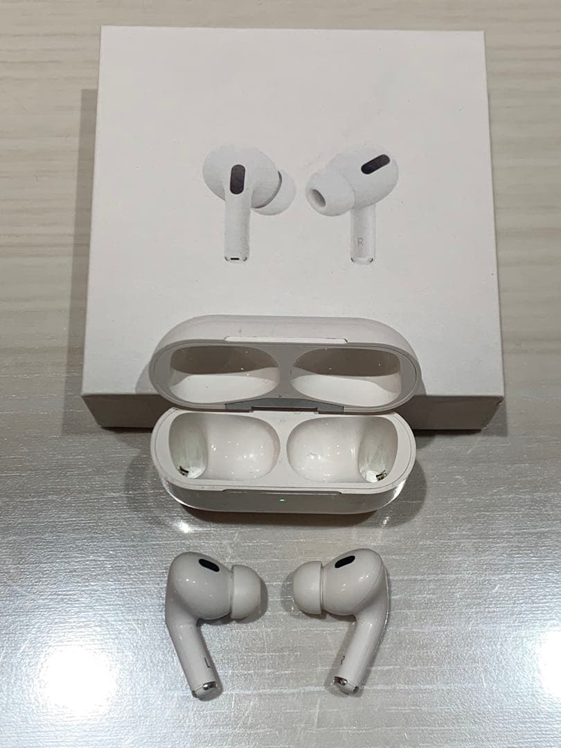 AirPods Pro 本体 ホワイト
