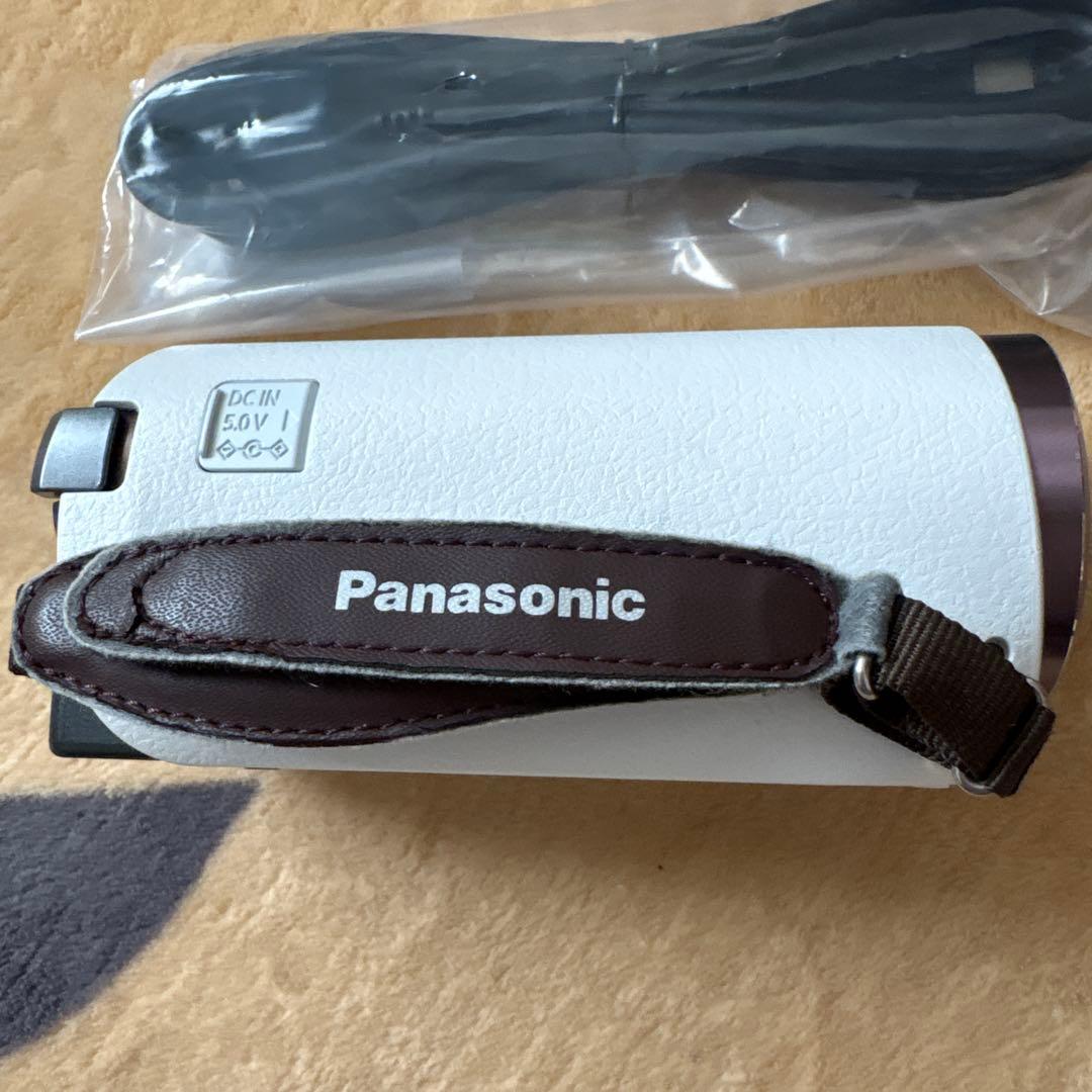 Panasonic HC-W570M ホワイト ビデオカメラ 本体