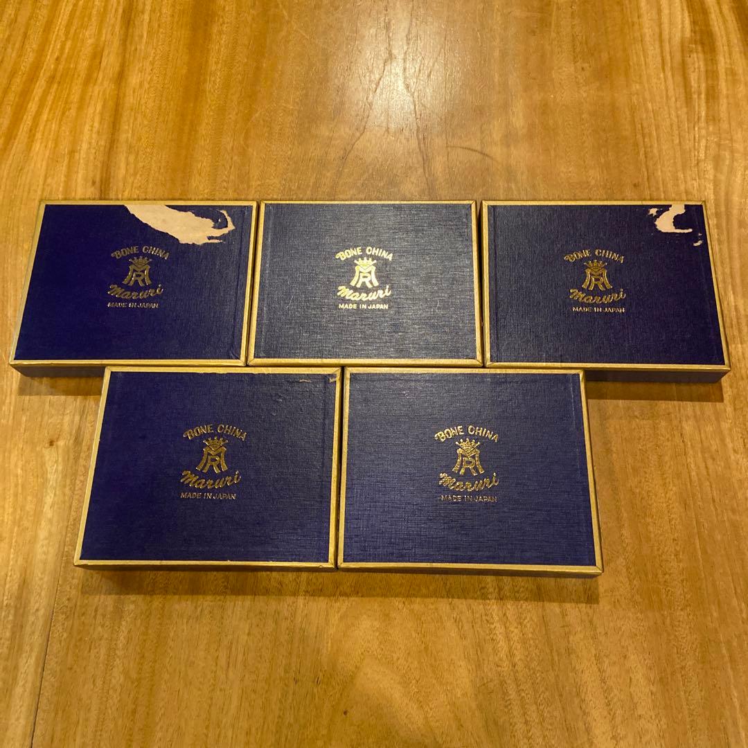 マルリボーンチャイナ薔薇細工葉形皿5枚箱付き