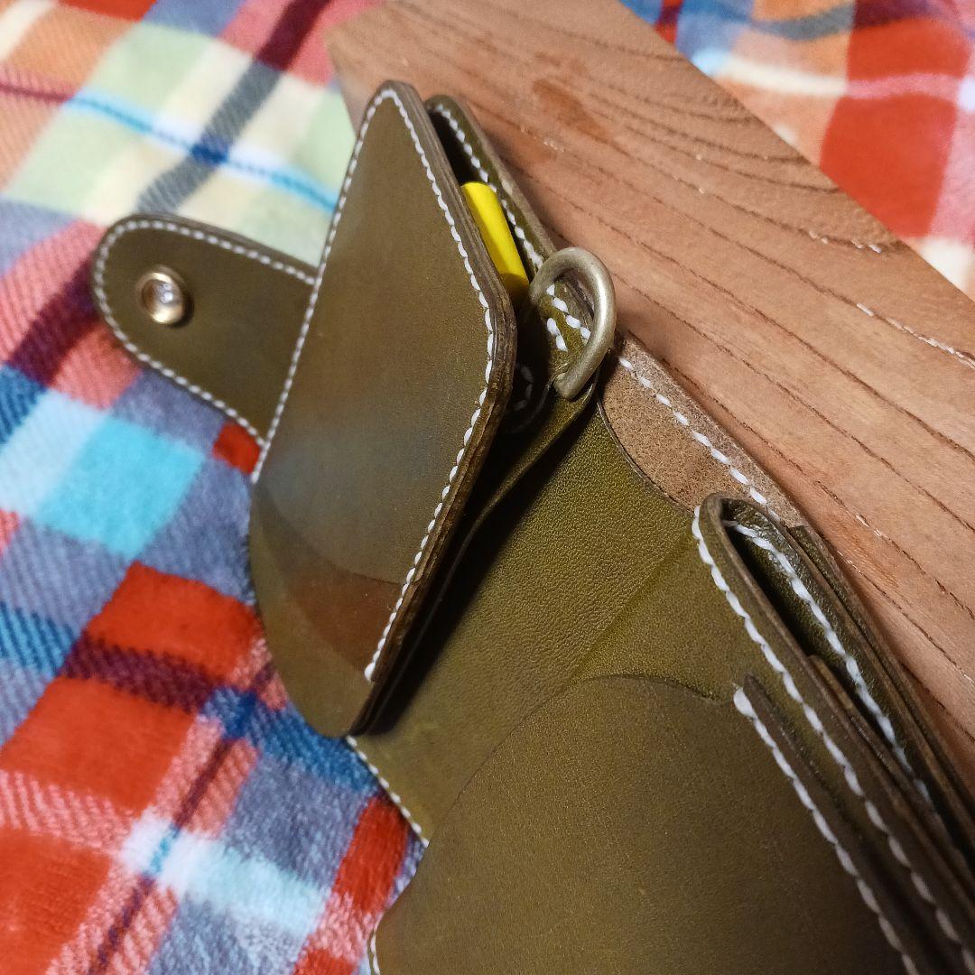 栃木レザー　プルアップグリーン　ショートウォレット