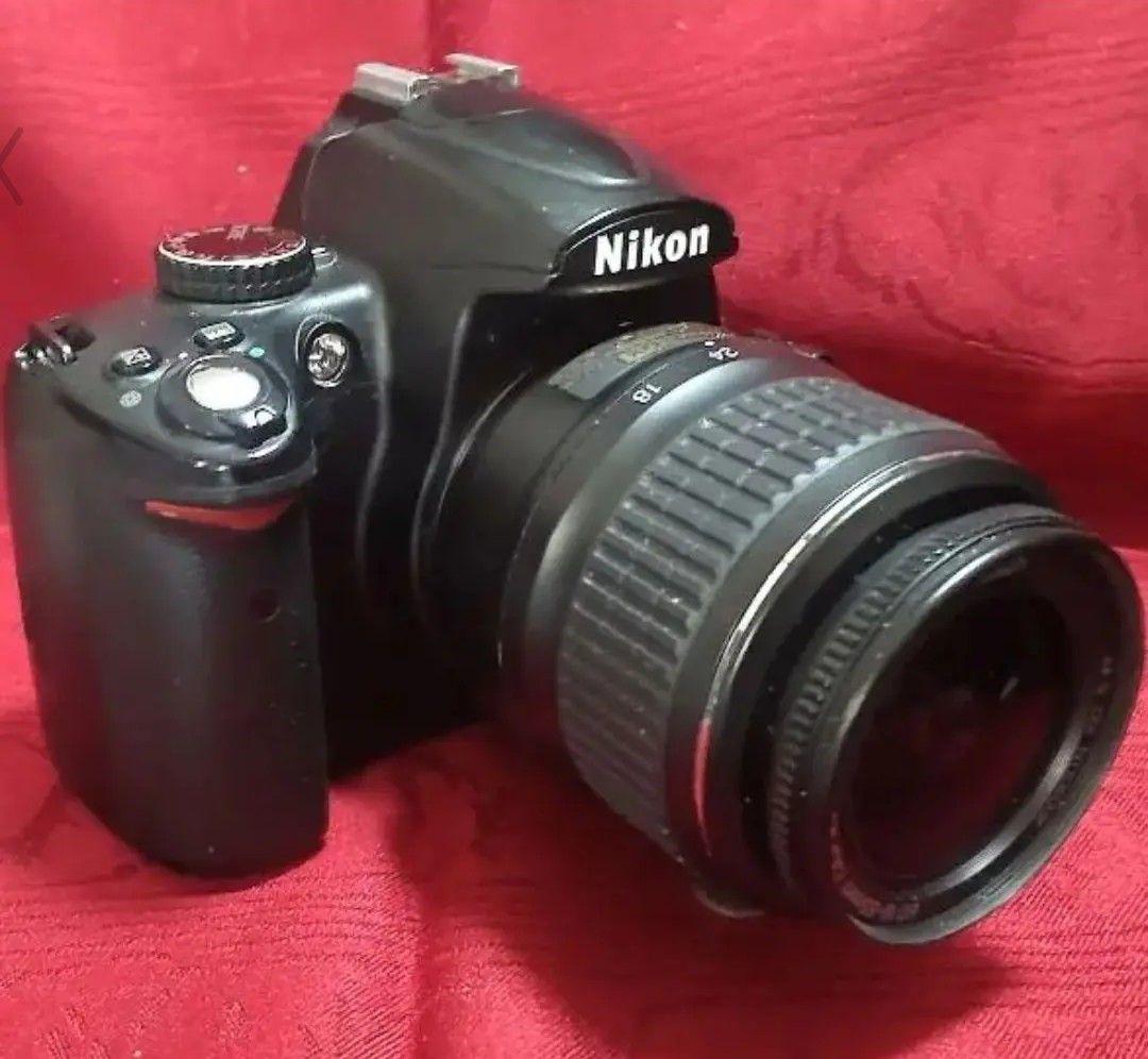もちもちクマ Nikon D5000 デジタル一眼レフカメラ/動作品