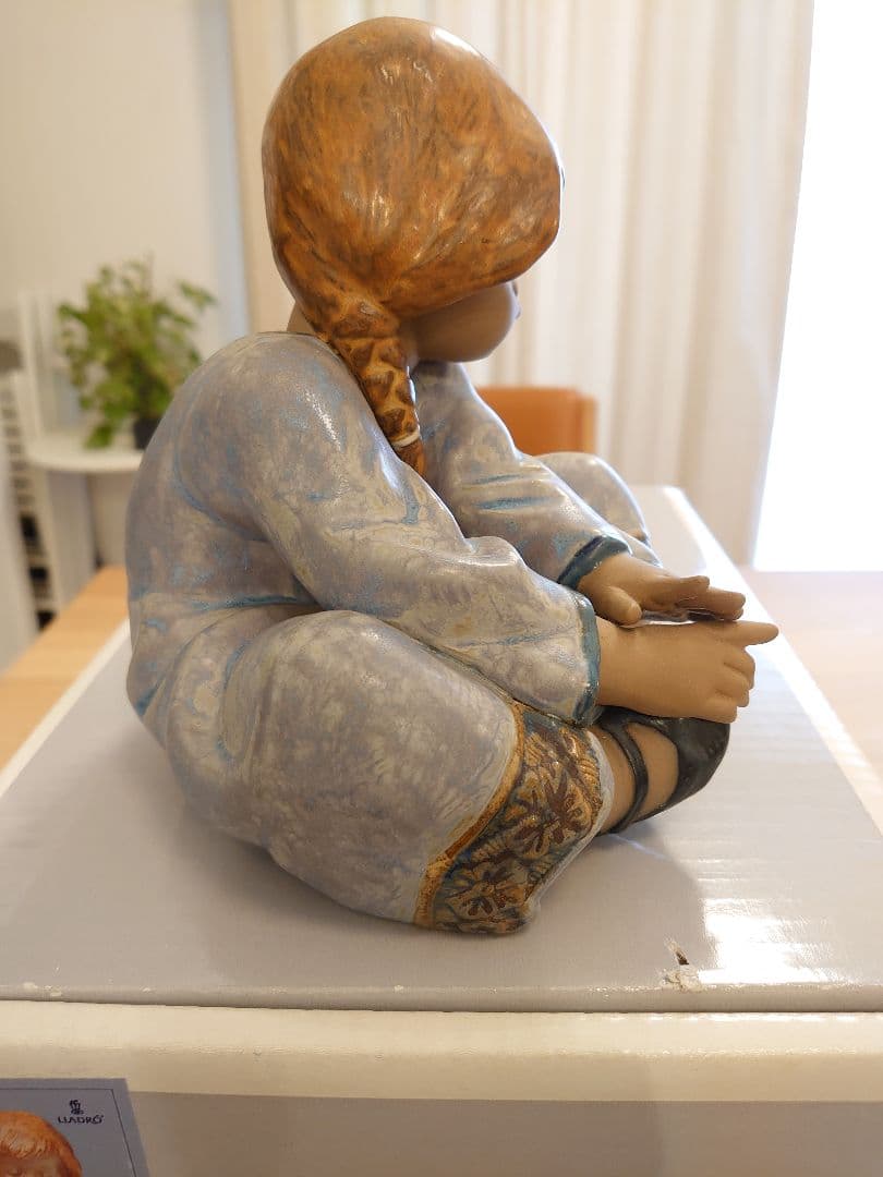 【極美品 絶版 無欠損 箱付き】LLADRO リヤドロ 2210『物憂い日』