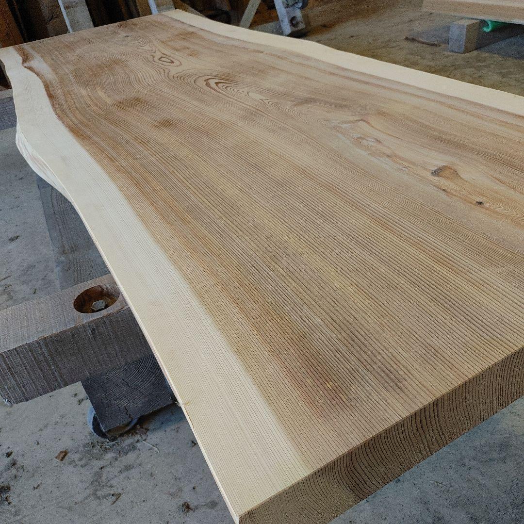送料込み　一枚板　杉　スギ　無垢材　天板　テーブル　カウンター DIY　番号55