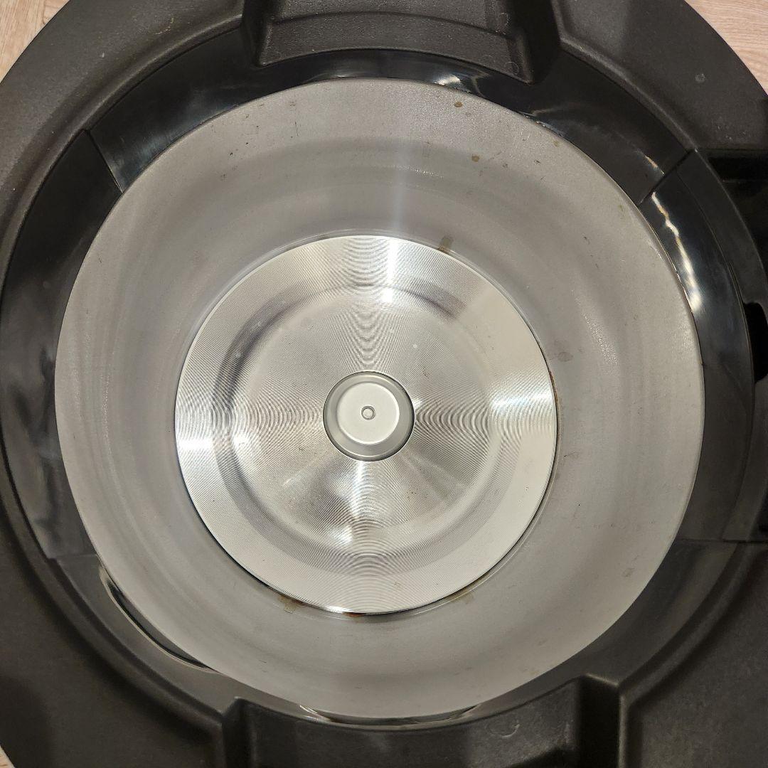 SHARP ヘルシオ ホットクック 2.4L KN-HW24E