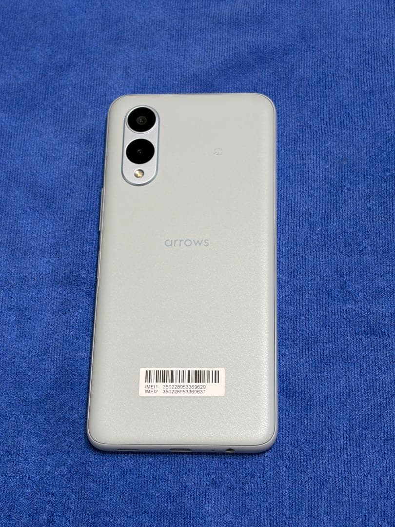 新品同様‼️arrows We2 SIMフリーライトブルー　楽天モバイル