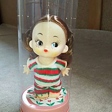 年代物の回転人形