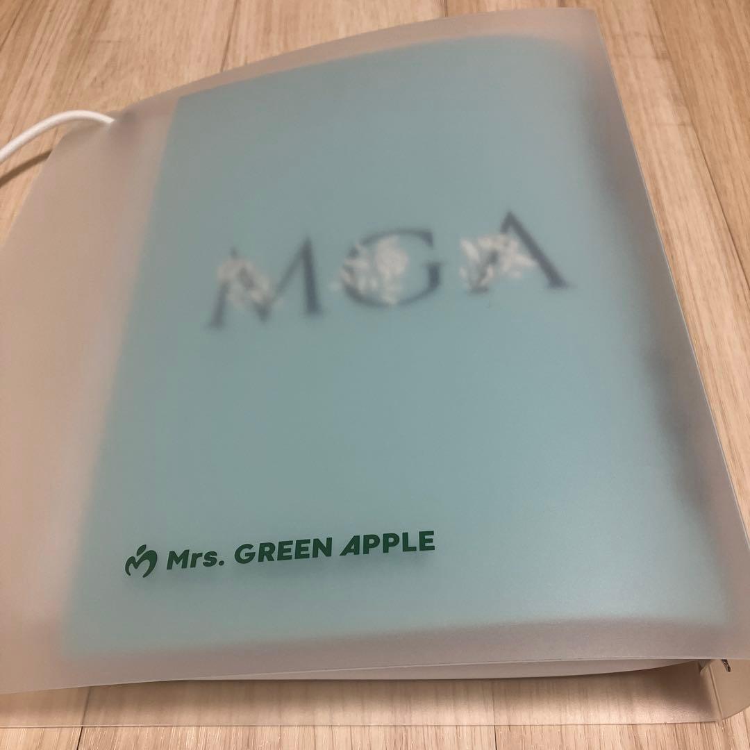 Mrs. GREEN APPLE バインダー