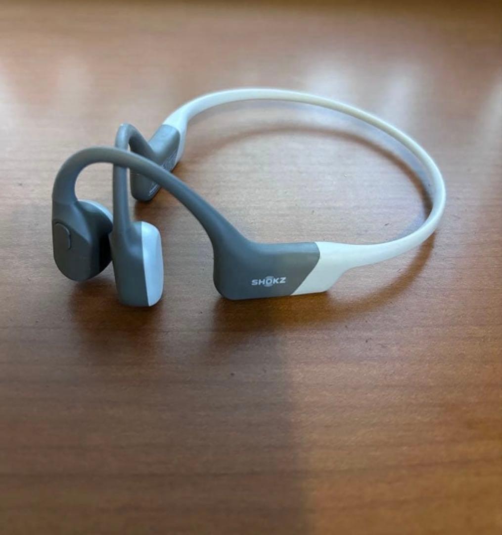 SHOKZ OPENRUN 骨伝導ワイヤレスイヤホン グレー