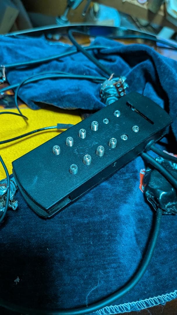 MG601　2系統出力　Dimarzio・LR他改造多数！調整済は動画！