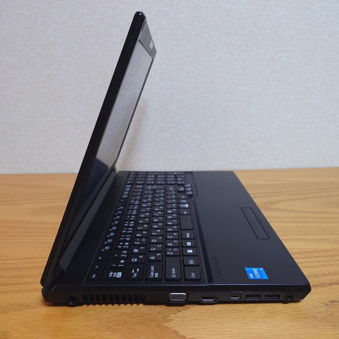 ★2022年製★ 第12世代Core i5 15.6型 富士通 H73