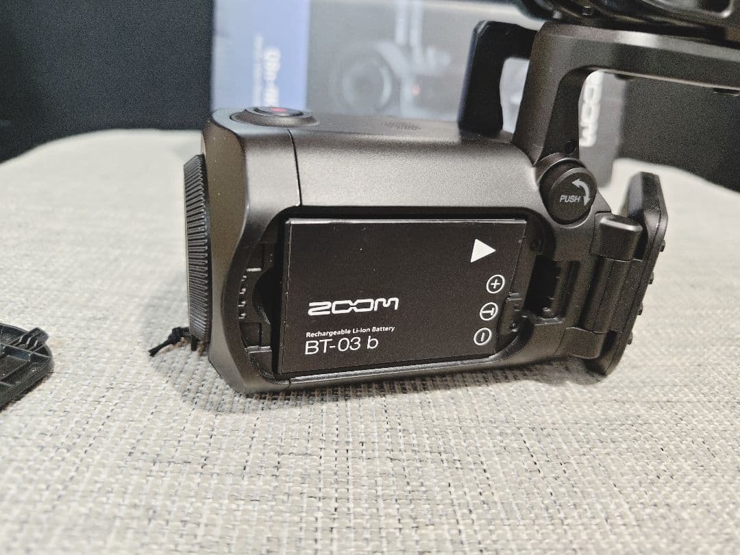 Zoom Q8n-4K ビデオカメラ 本体