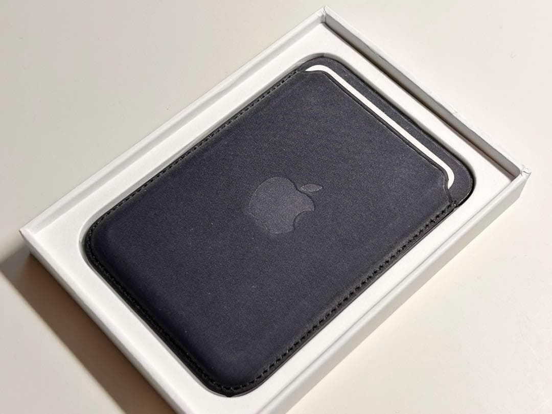 【新品】純正MagSafe対応iPhoneファインウーブンウォレット・ブラック②
