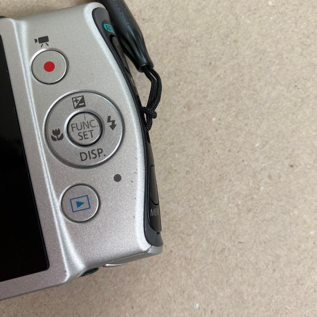 Canon IXY デジタルカメラ 本体と充電器