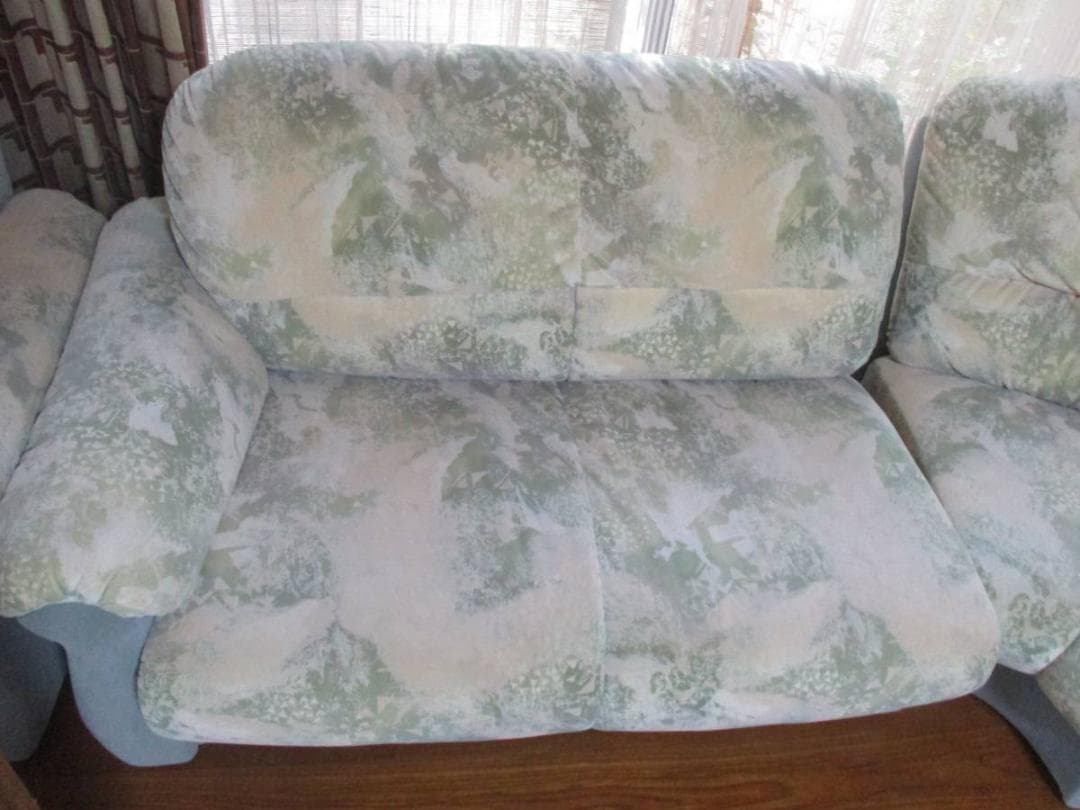 ★引取歓迎  状態良好！ソファ３点セット！ 幅140cm奥行95cm高さ90cm