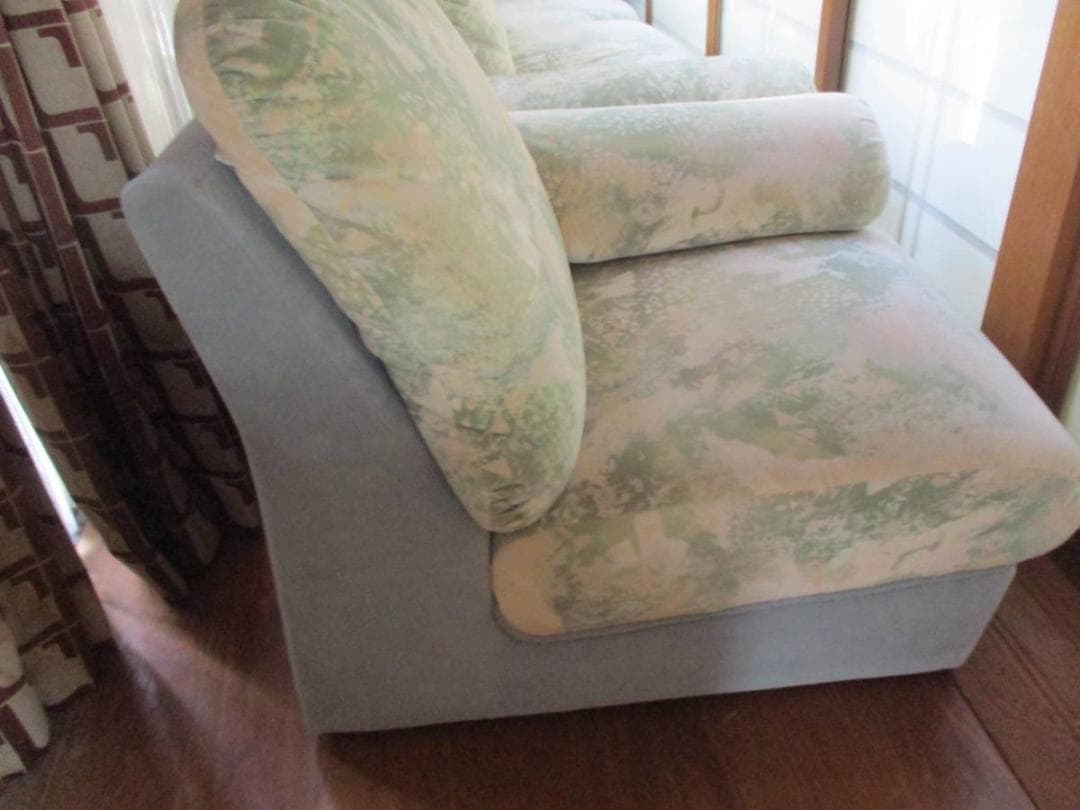 ★引取歓迎  状態良好！ソファ３点セット！ 幅140cm奥行95cm高さ90cm