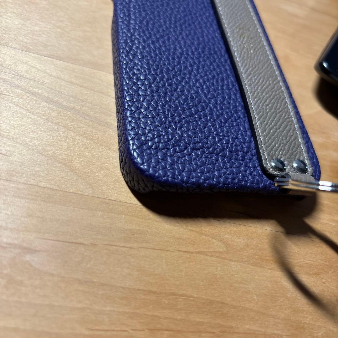 BONAVENTURA(iPhone 15)バックカバーケース シュリンクレザー