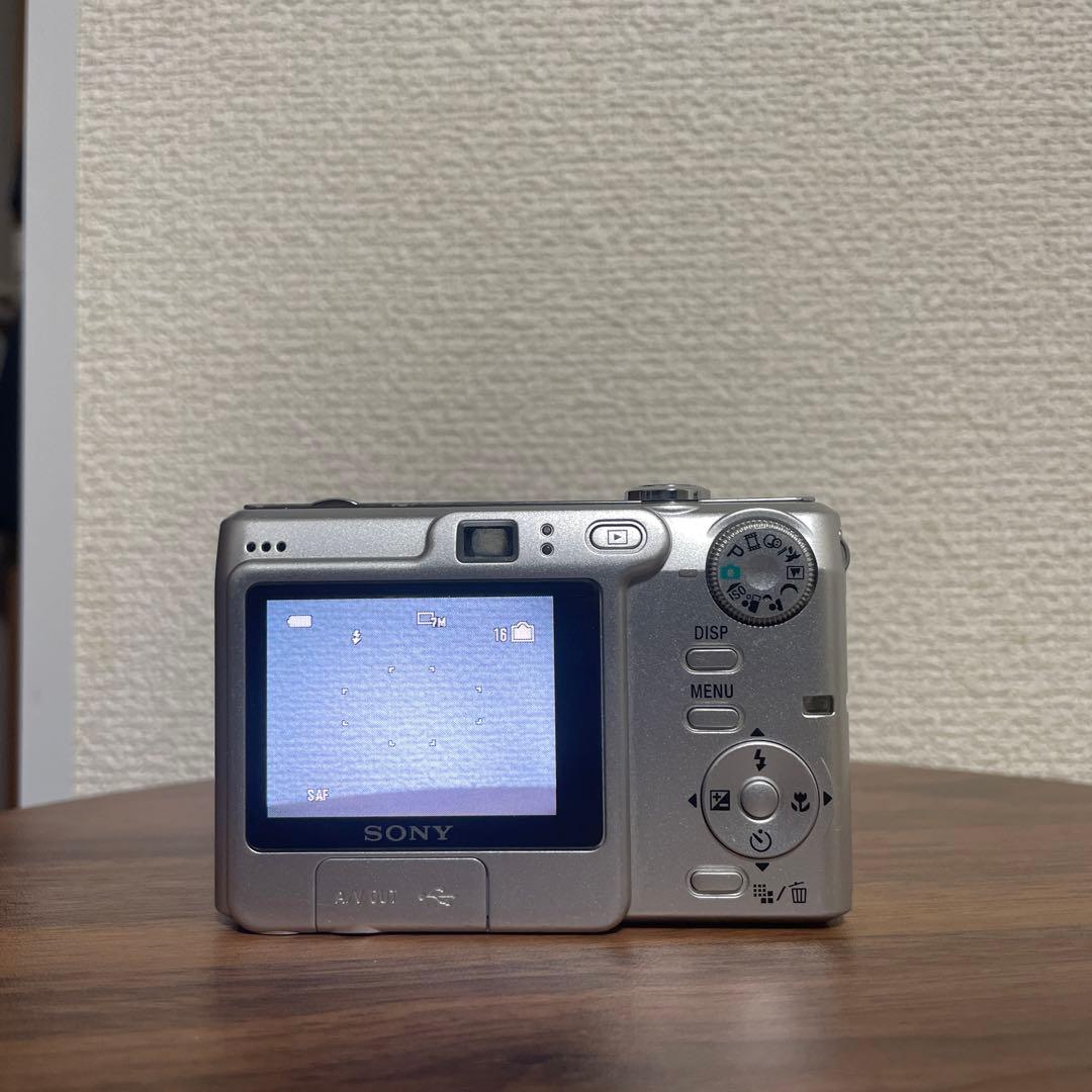 【オールドコンデジ】 SONY Cyber-shot DSC-W35