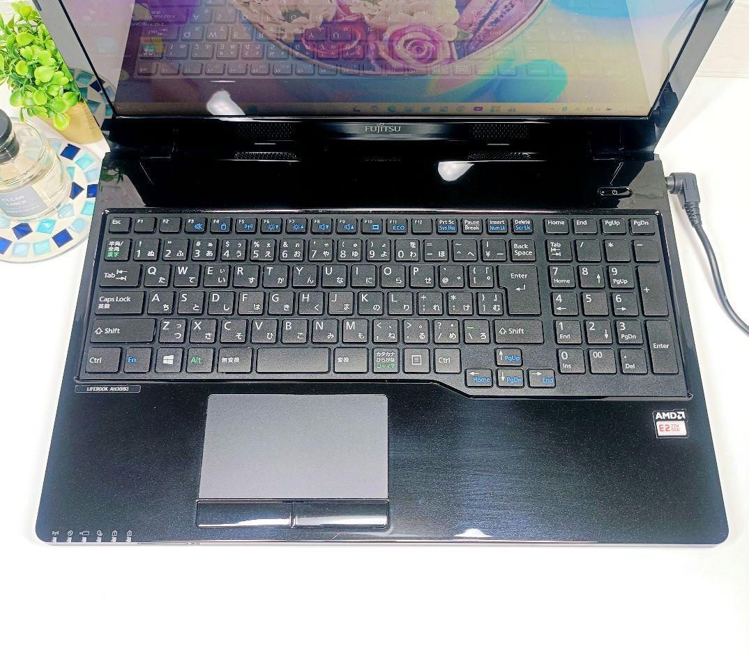 【お買い得】大容量500GB✨カメラ付き黒ノートパソコン✨設定済✨データの整理に