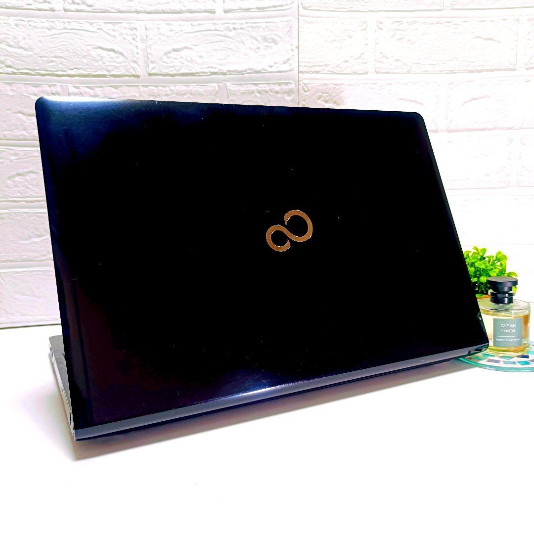 【お買い得】大容量500GB✨カメラ付き黒ノートパソコン✨設定済✨データの整理に