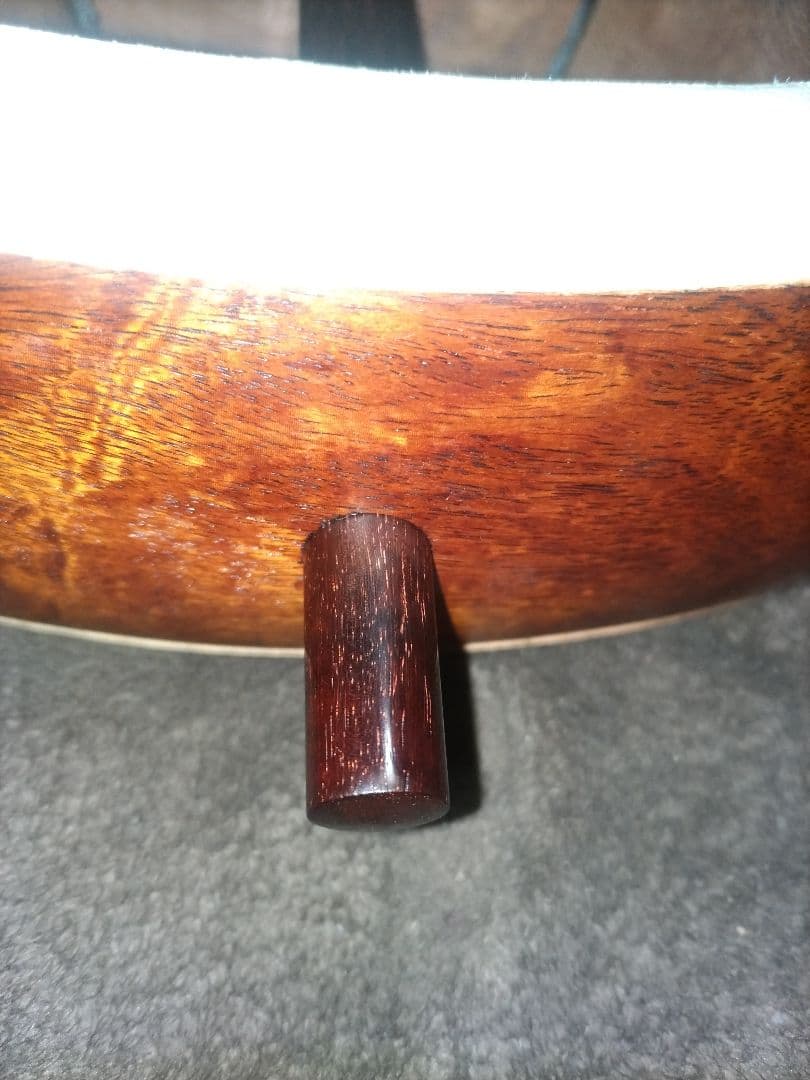 三味線本体 （紅木）角サワリ付き