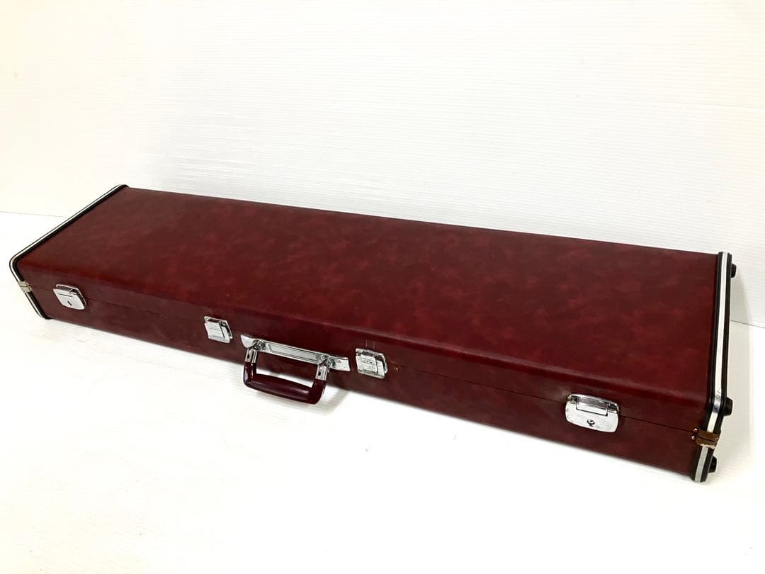 美品◆民謡三味線◆紅木 中棹 皮破れ無 鼈甲撥／竹駒／替え弦／ケース付