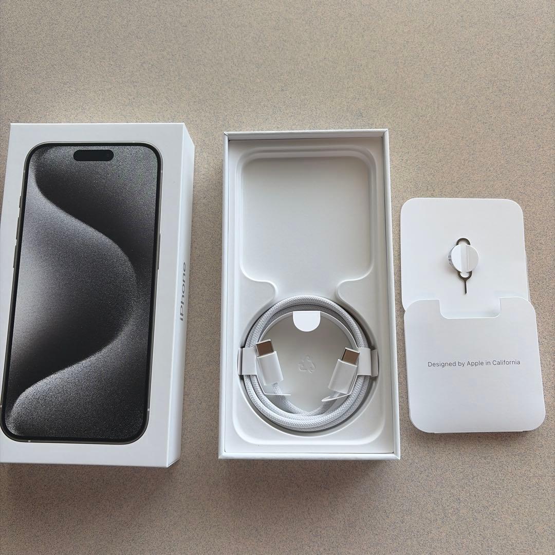 【美品】iPhone 15 Pro ホワイト 128GB