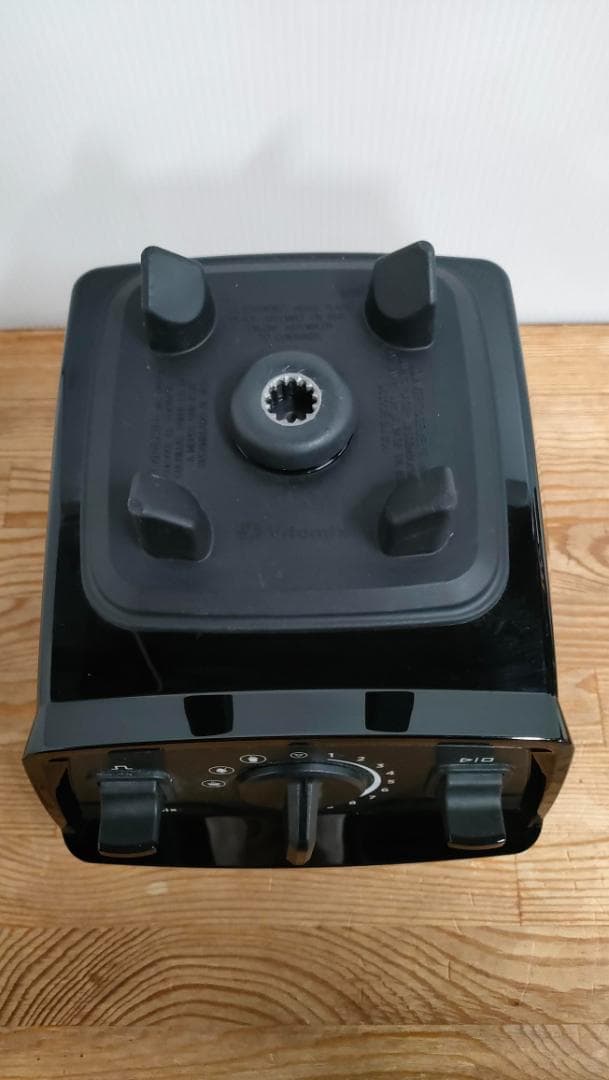【美品】バイタミックスE520　ブラック　保証書あり　1670