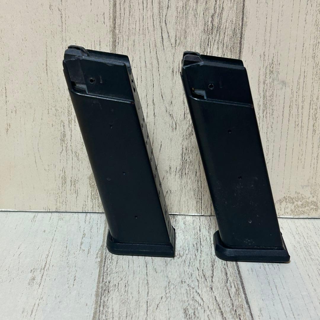 【MGC製】GLOCK 19 ガスブロ　スペアマガジン付き　樹脂製