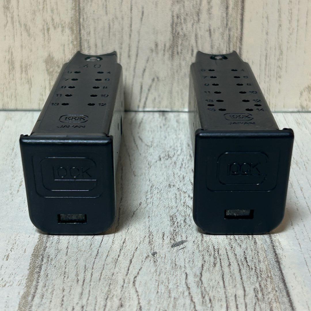 【MGC製】GLOCK 19 ガスブロ　スペアマガジン付き　樹脂製