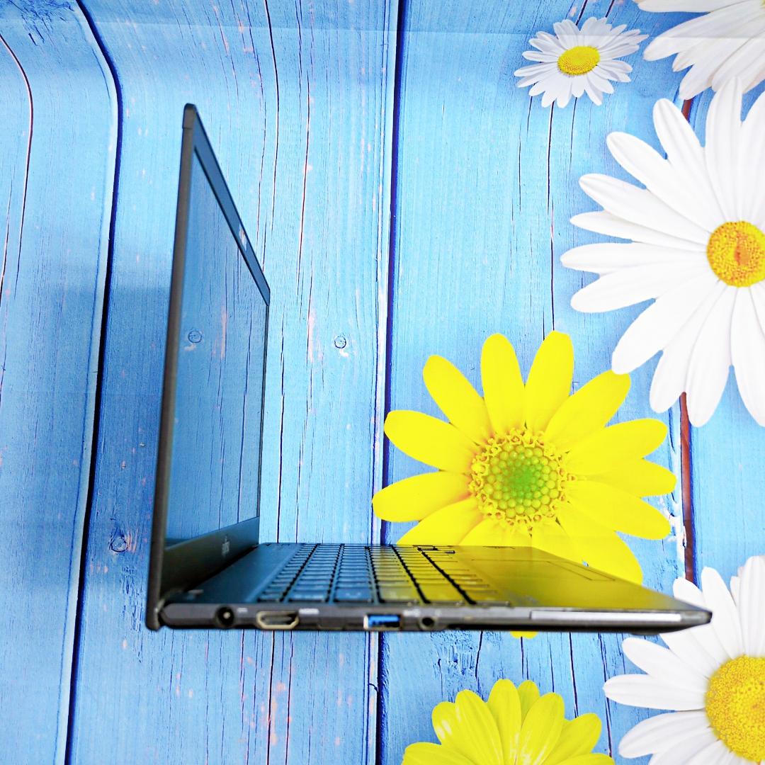 美品✨極薄軽量✨人気ノートPC✨Windows11✨すぐ使える✨富士通