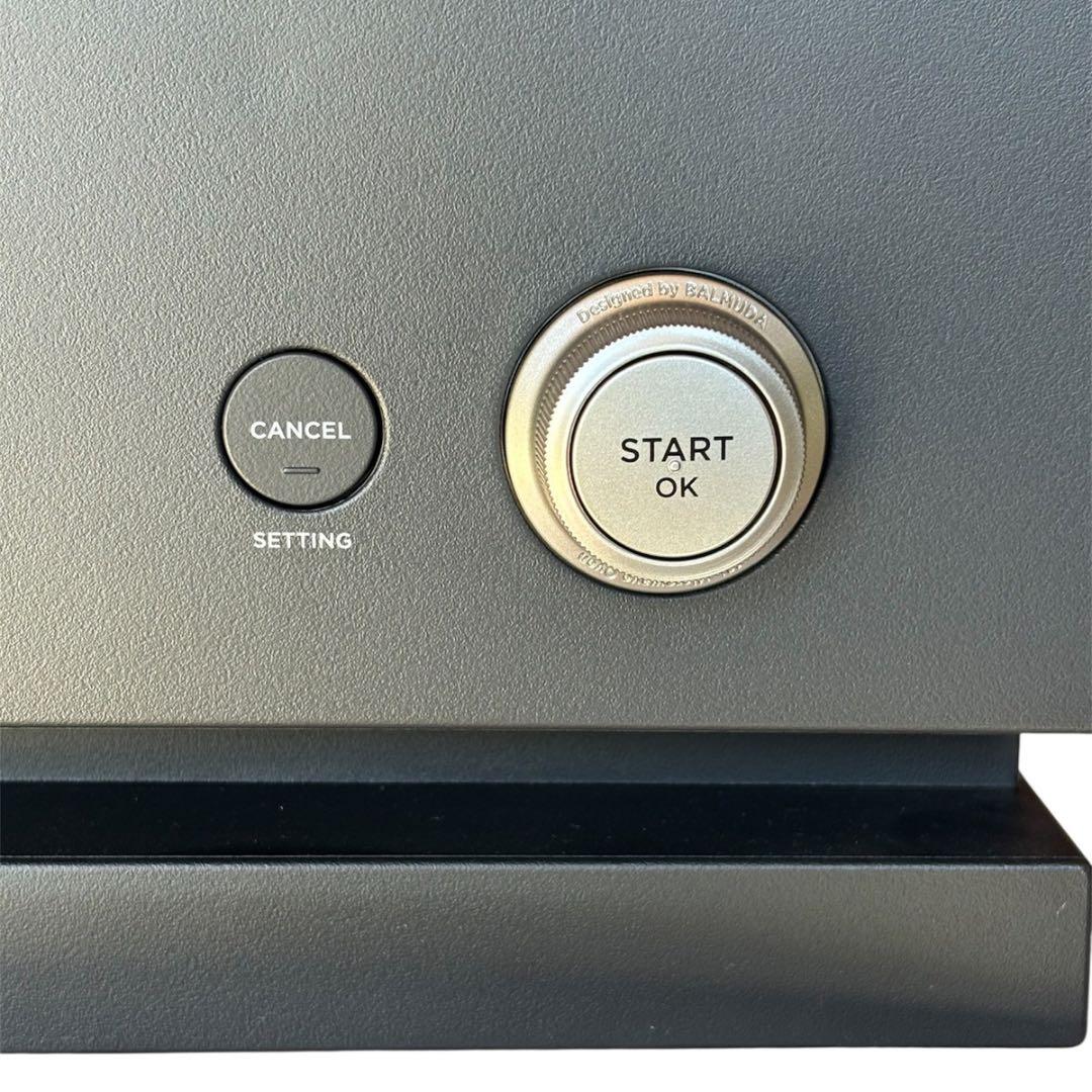 【未使用】バルミューダ オーブンレンジ ブラック 18L 付属皿・説明書あり